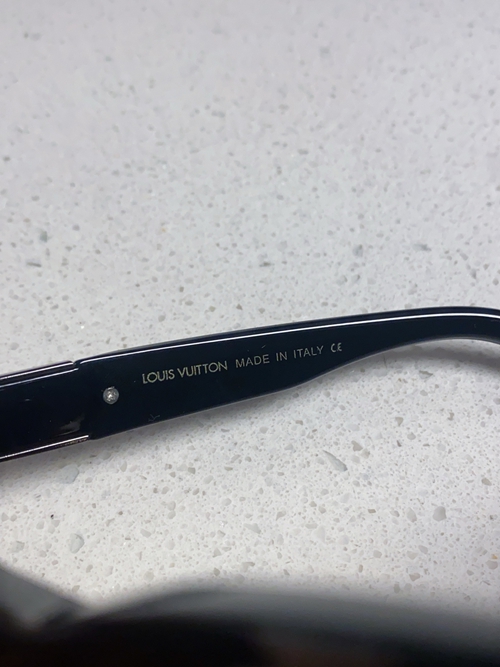 ルイヴィトンサングラス着用イメージ